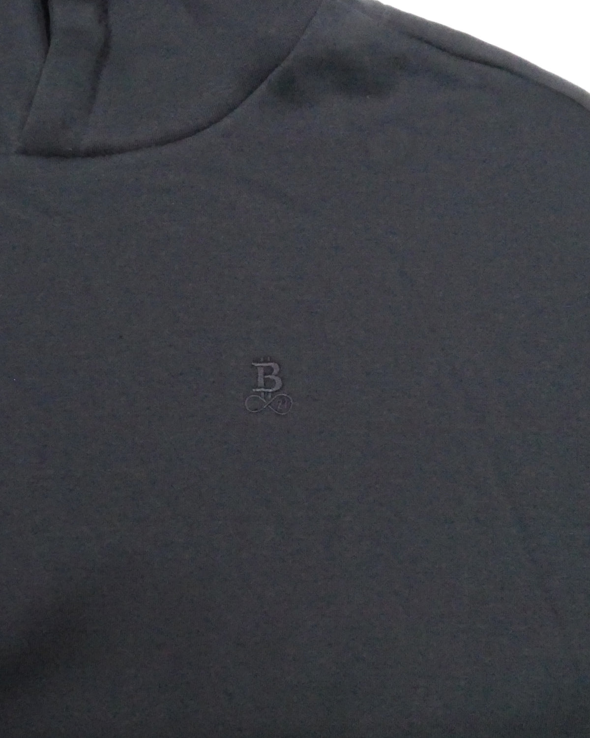 Bitcoin Oversized Hoodie Privacy in Black, close-up of the tone-on-tone embroidered Bitcoin21 logo