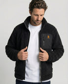 Bitcoin Sherpa-Jacke schwarz aus Teddy-Fleece, Frontansicht mit orangefarbenem Bitcoin21 Logo