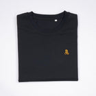 Camiseta Basic Bitcoin con logo bordado en Negro, diseño minimalista y alta calidad.