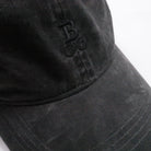 Washed Bitcoin Cap Privacy in Schwarz, Nahaufnahme des Ton in Ton gestickten Bitcoin21-Logos