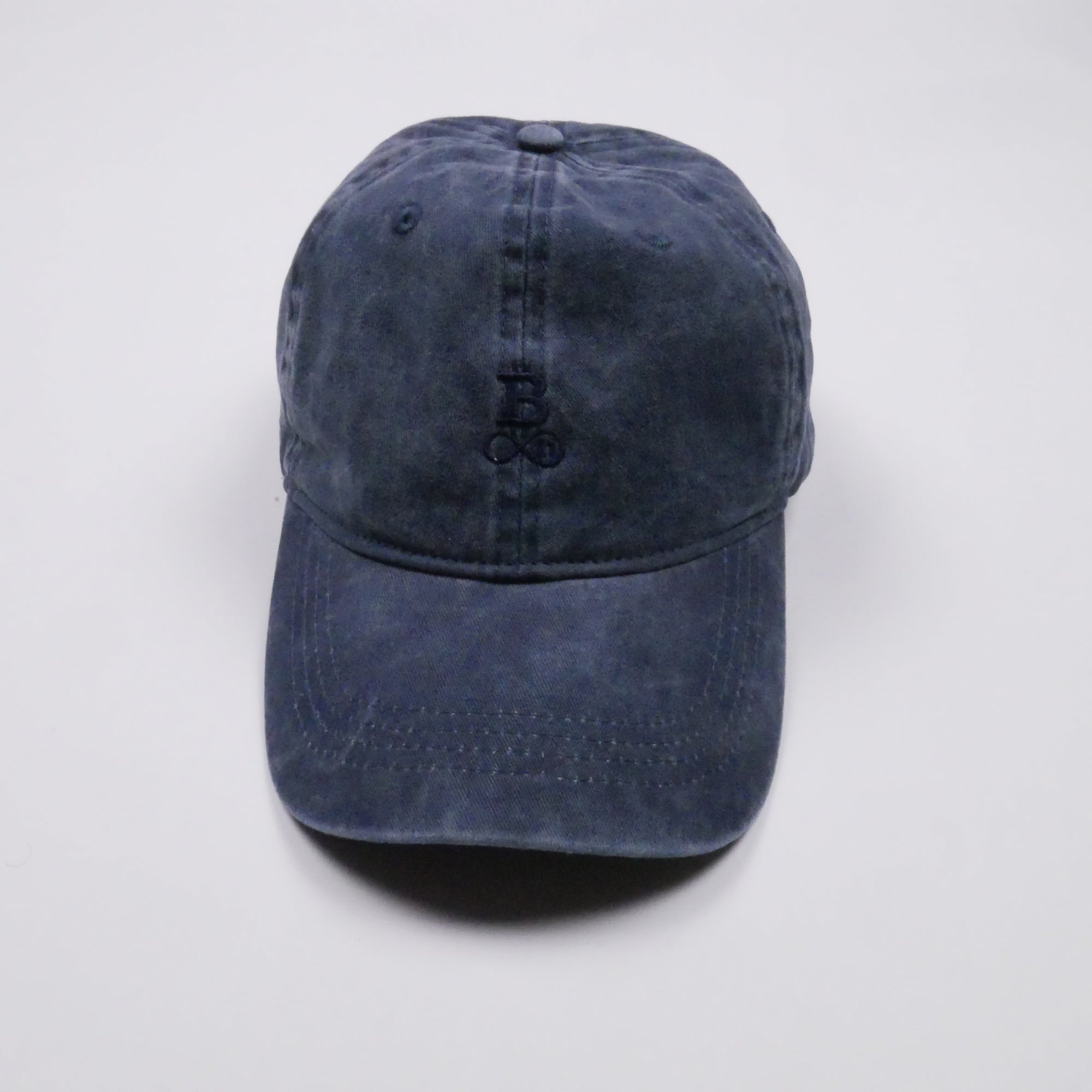 Washed Bitcoin Cap Privacy in Navy Blue, front view with tone-on-tone embroidered Bitcoin21 logo on the front panel