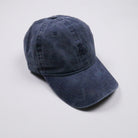 Washed Bitcoin Cap Privacy in Navy Blue, Seitenansicht mit Schirm und gewaschener Baumwolle